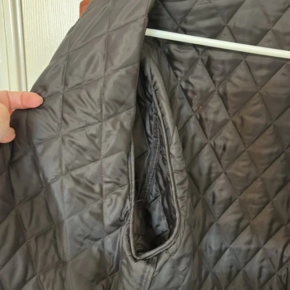 J Peterman Quilted Barn Jacket Brown Women’s M Corduroy Collar Button Front - Picture 15 of 15